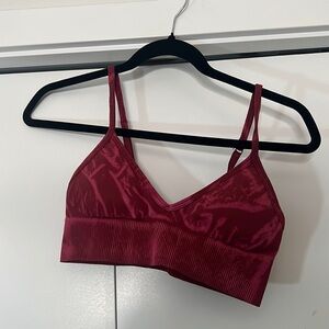 Lululemon Bra Top in Red with Pattern and Spaghetti Straps and vneck​